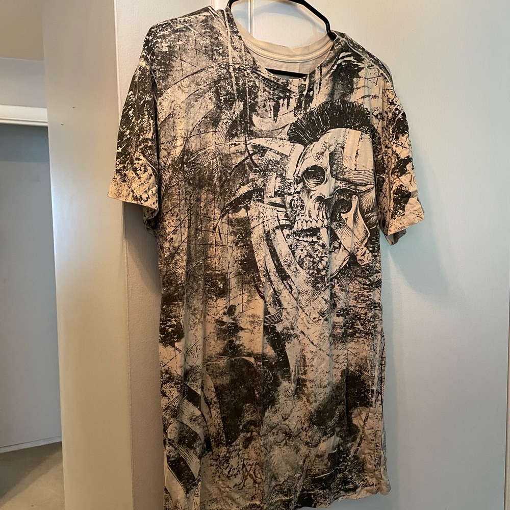 Xtreme Couture graphic tee